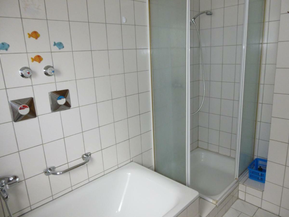 Anton Schuler Lägenhet Niedenstein Exteriör bild
